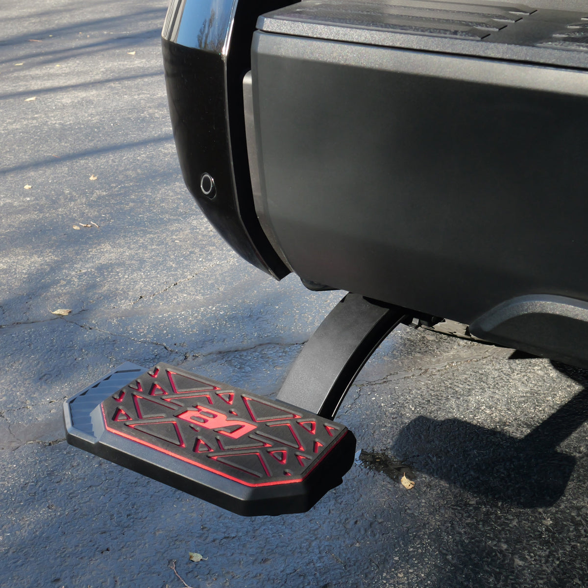 Toyota Tundra (2022-2026) Retractable Bed Step