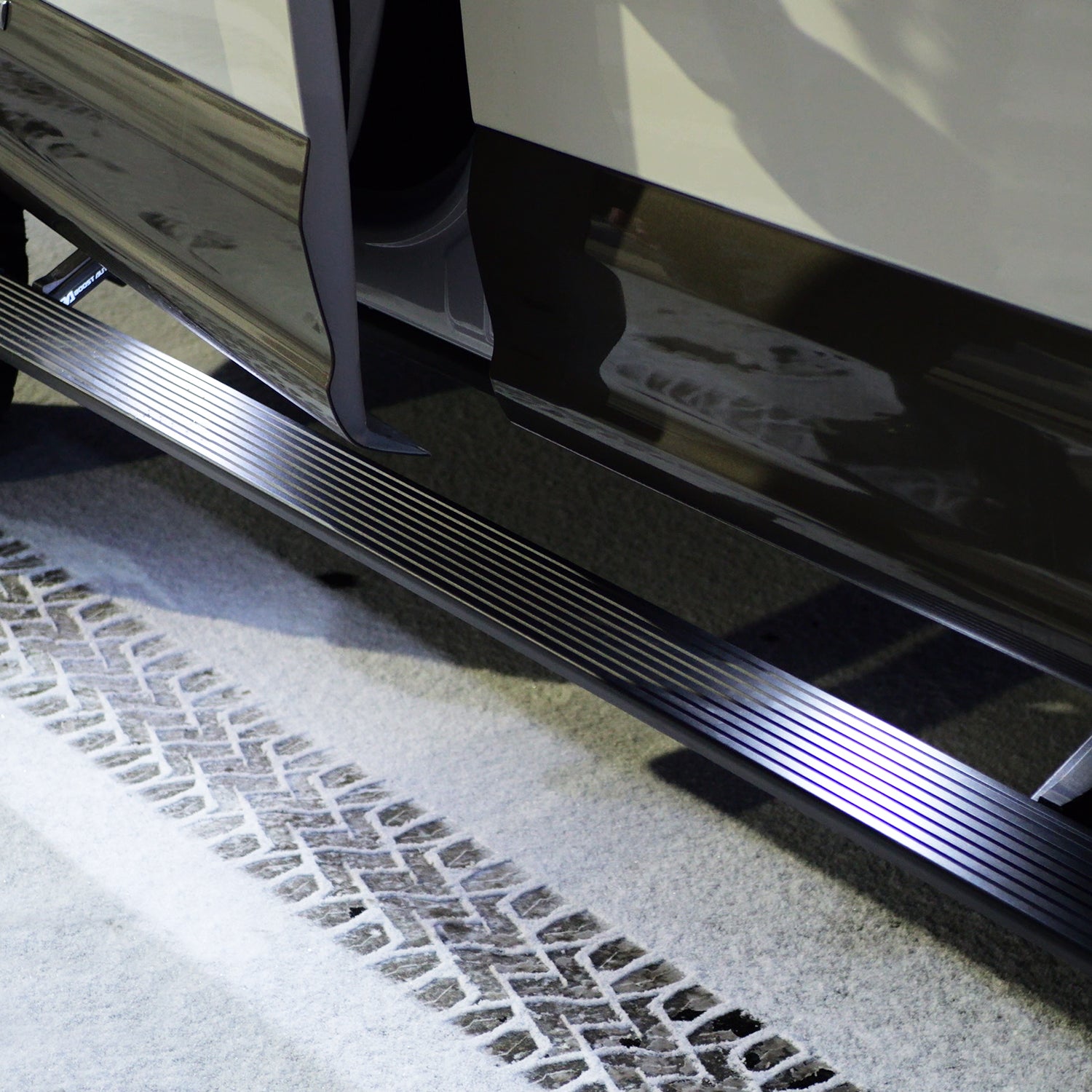 Boost Auto Powered Running Boards | 2022-2025 Toyota Tundra